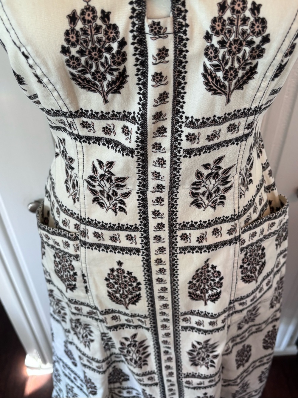 Sleeveless Black & White Printed Midi Dress - Elegant Floral Block Print sz 0 - Picture 8 of 10